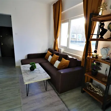 Apartment Athenee Palace - Panoramic View Terrace & Balcony - Free Minibar